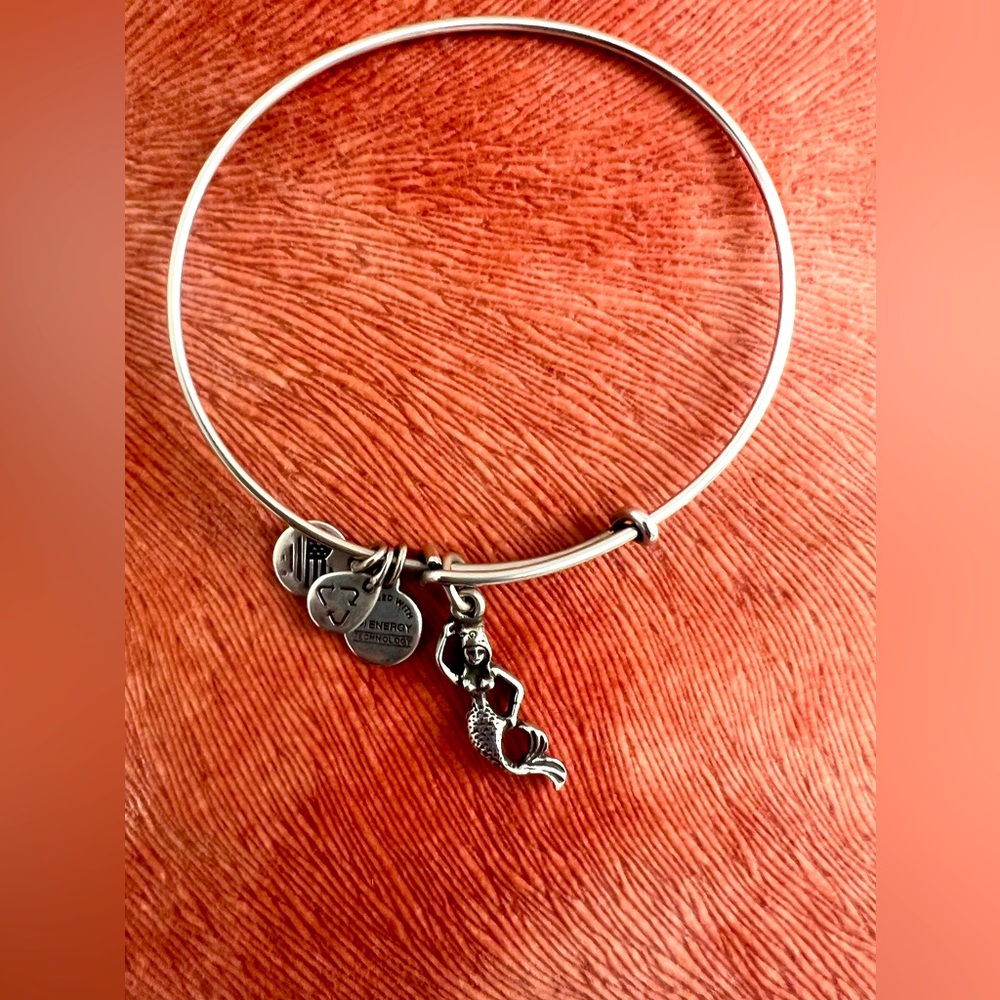 Alex and Ani mermaid bracelet